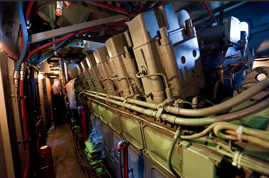 Тепловоз ТЭ33А из Казахстана